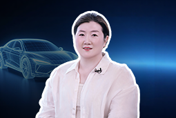 新锐职研社06 | 车企心智争夺战升级，谁在打造“第一眼心动”？